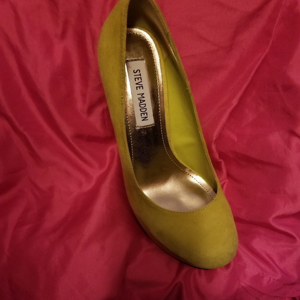 Mello Yellow